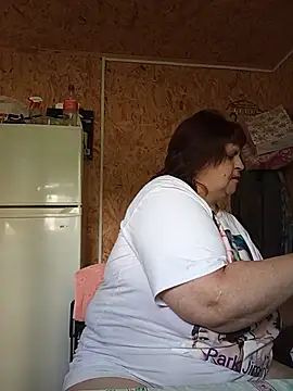 LisichkaOksana online show from July 11, 2026, 6:05 am