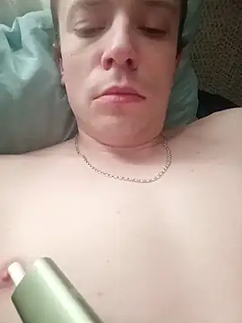 Hornyhoneycock online show from May 27, 2026, 11:29 am