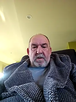 Snapshot of shyguytm chatting on June 29, 2026, 9:48 pm shyguytm online show from June 29, 2026, 9:48 pm