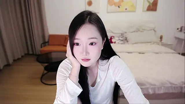 Snapshot of Yu-yu-6 chatting on May 26, 2026, 7:04 am Yu-yu-6 online show from May 26, 2026, 7:04 am