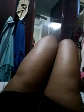 Snapshot of sexy_slut22 chatting on May 19, 2026, 5:52 pm sexy slut22 online show from May 19, 2026, 5:52 pm