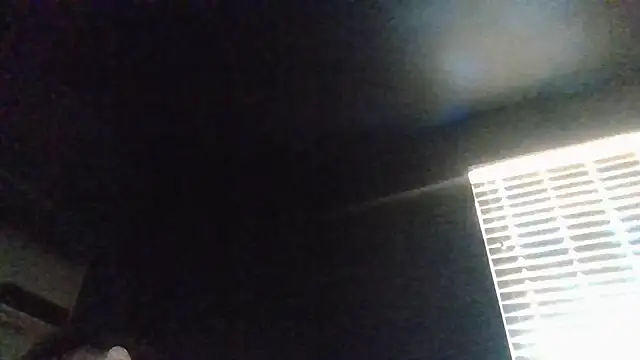 Tallhungcloudyyy online show from May 19, 2026, 8:26 pm