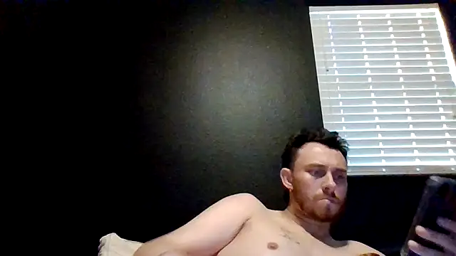 Tallhungcloudyyy online show from May 23, 2026, 2:39 am