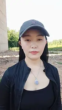 Snapshot of lylxili chatting on June 10, 2026, 6:45 am lylxili online show from June 10, 2026, 6:45 am