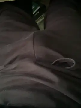 kleinerdude online show from June 1, 2026, 11:23 am