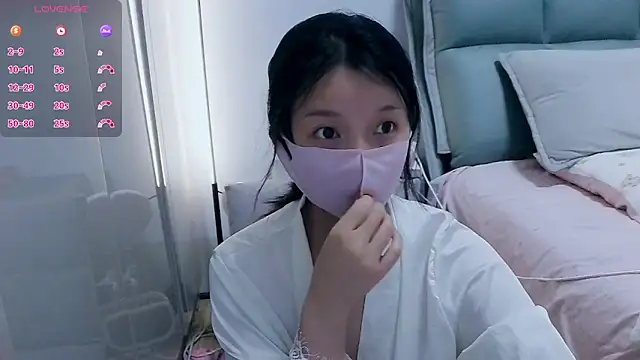 mengmeng-Zzz online show from May 25, 2026, 4:02 pm