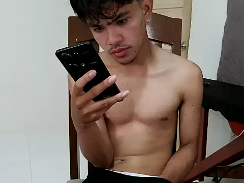 urBunnyboi online show from July 12, 2026, 6:21 pm