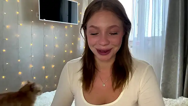 Snapshot of Lia_be_mine chatting on July 10, 2026, 7:01 am Lia be mine online show from July 10, 2026, 7:01 am