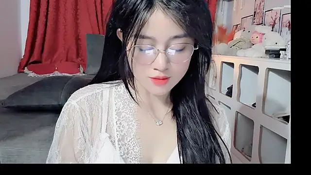 Bee-Cherry online show from June 1, 2026, 6:26 am