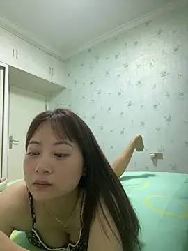 Snapshot of CRROO-AA chatting on June 17, 2026, 7:22 am CRROO-AA online show from June 17, 2026, 7:22 am