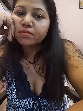 Miss kirtii online show from May 28, 2026, 6:00 am