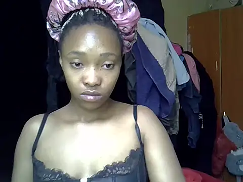 pretty jazminee1 online show from May 21, 2026, 4:41 am