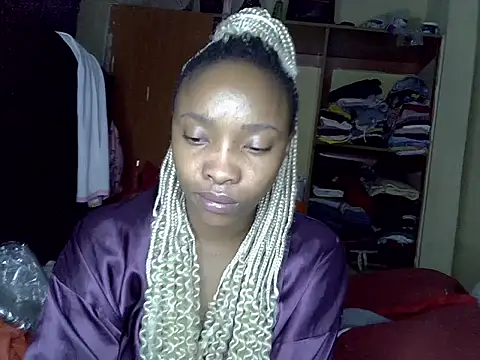 pretty jazminee1 online show from May 25, 2026, 6:36 pm