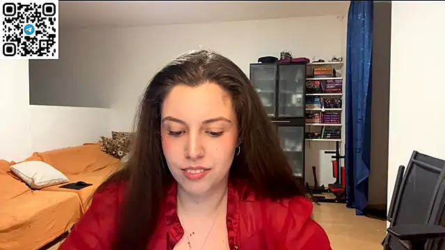 SweetFenomen67 online show from May 27, 2026, 7:44 pm