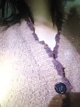 Snapshot of Emma-sin chatting on July 3, 2026, 1:17 pm Emma-sin online show from July 3, 2026, 1:17 pm