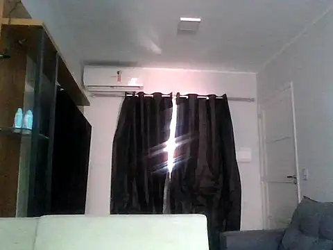 Veronicale online show from June 26, 2026, 3:38 pm