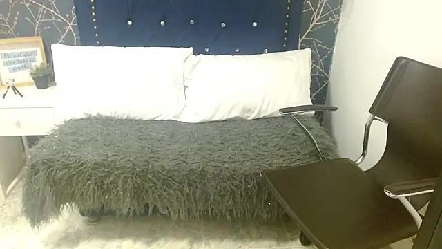 Allyshon  online show from May 27, 2026, 1:57 am