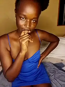 Ebonybliss  online show from May 28, 2026, 10:51 pm