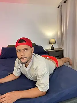 Nate tyler1 online show from May 26, 2026, 2:29 am