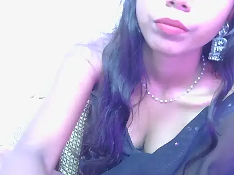iliyana-20 online show from May 28, 2026, 6:00 am