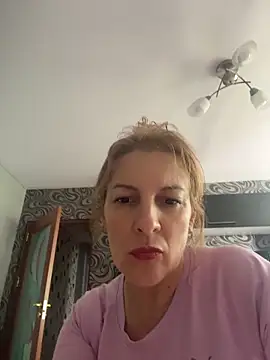 Hot-Milf4U online show from May 20, 2026, 9:26 am