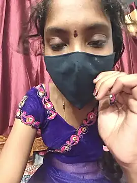 reshma124 online show from June 17, 2026, 6:20 pm