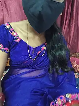 reshma124 online show from July 4, 2026, 6:41 am