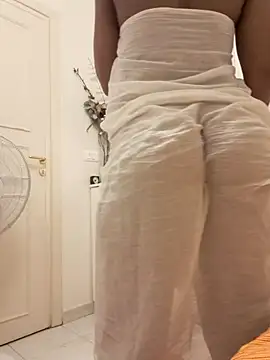 Cutechoco online show from July 5, 2026, 7:43 pm