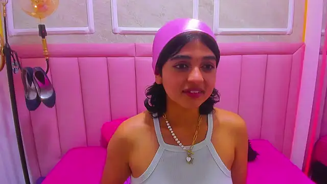 Snapshot of velvet_girll chatting on July 10, 2026, 3:00 am velvet girll online show from July 10, 2026, 3:00 am