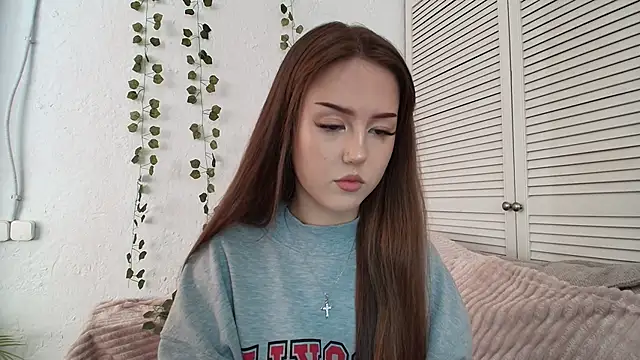 silver grl online show from May 25, 2026, 3:01 am