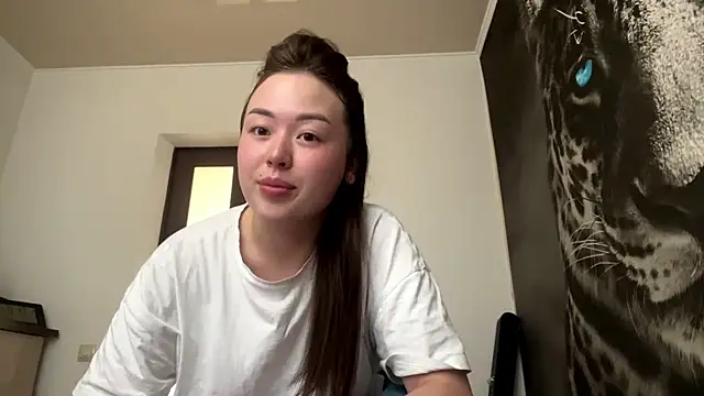 ChelsieThuman online show from June 7, 2026, 4:38 am