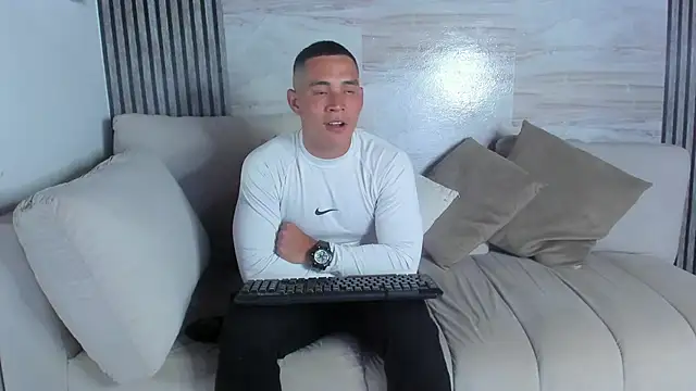dylan viper online show from May 23, 2026, 3:01 am