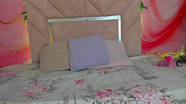 Snapshot of Candy__Moon_ chatting on May 23, 2026, 3:12 am Candy Moon online show from May 23, 2026, 3:12 am