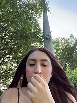EsmeraldaMidnight online show from May 20, 2026, 7:42 pm