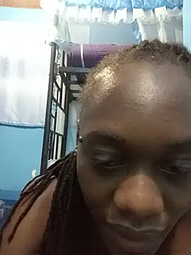 Snapshot of Paulahaze chatting on June 2, 2026, 9:28 pm Paulahaze online show from June 2, 2026, 9:28 pm