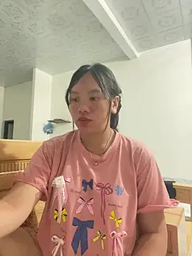Snapshot of Suki-love chatting on June 27, 2026, 12:22 pm Suki-love online show from June 27, 2026, 12:22 pm