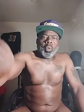 Tremainebigg online show from May 24, 2026, 9:03 am