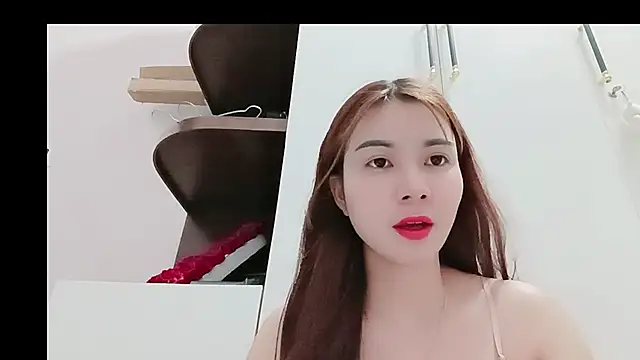 Snapshot of Micky-love chatting on June 10, 2026, 4:12 am Micky-love online show from June 10, 2026, 4:12 am