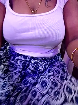 radhikagupta345 online show from May 27, 2026, 9:28 am