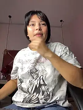 Samantha Torrez1 online show from May 29, 2026, 6:06 pm