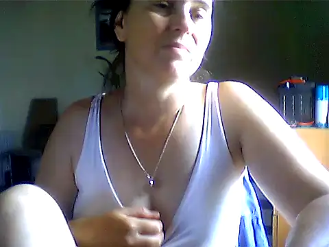 AniaCool77 online show from June 18, 2026, 8:36 am