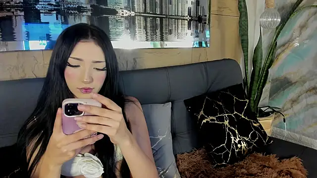 Snapshot of liiilyrose chatting on June 5, 2026, 3:40 pm liiilyrose online show from June 5, 2026, 3:40 pm