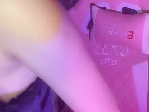 Uri sexy online show from June 17, 2026, 5:25 pm