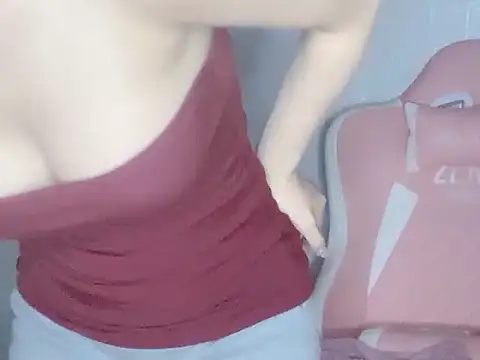 Uri sexy online show from July 18, 2026, 4:44 pm