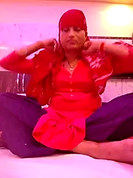 sampachatterjee234 online show from May 27, 2026, 8:55 am
