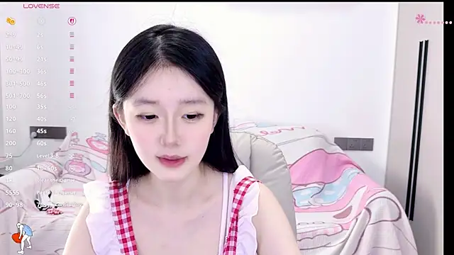KylinKylin online show from June 17, 2026, 3:02 pm
