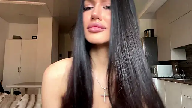 Moonelle Nixi online show from May 26, 2026, 12:01 pm