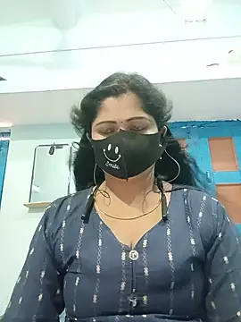 Raginilove online show from May 27, 2026, 7:05 am