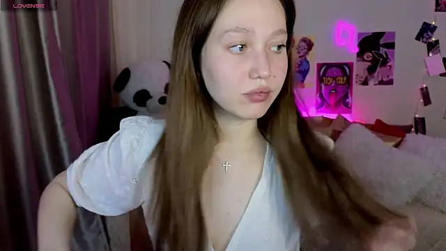 TinaShelton online show from June 6, 2026, 6:12 pm