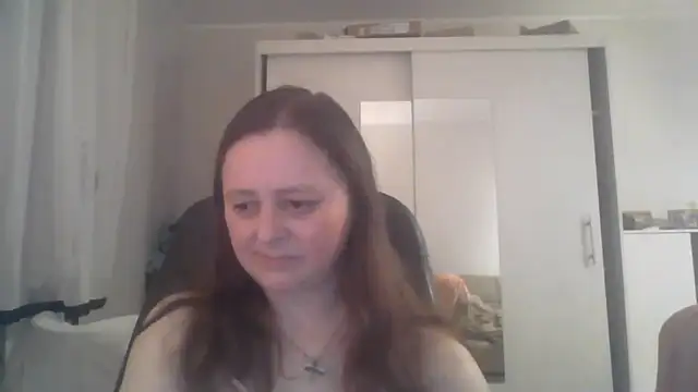 TaylorLovely online show from June 20, 2026, 8:11 pm